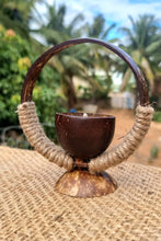 Load image into Gallery viewer, Coconut Shell Candle