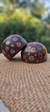Load image into Gallery viewer, Coconut Shell Bowl