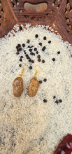 Load image into Gallery viewer, Peanut Shell Earrings | Real Peanut