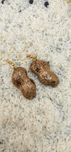 Load image into Gallery viewer, Peanut Shell Earrings | Real Peanut