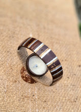 Load image into Gallery viewer, Coconut Shell Candle