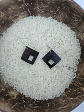 Load image into Gallery viewer, Coconut Shell Earrings