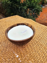 Load image into Gallery viewer, Coconut Shell Scented Candle