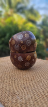 Load image into Gallery viewer, Coconut Shell Bowl